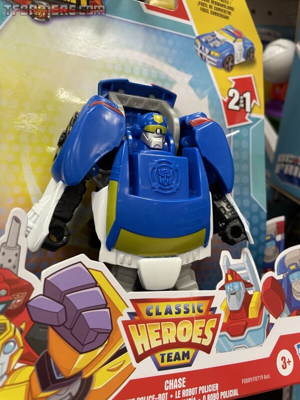 Rescue Bots Academy Classic Heroes Team Wave 2 Heatwave & Chase  (9 of 10)